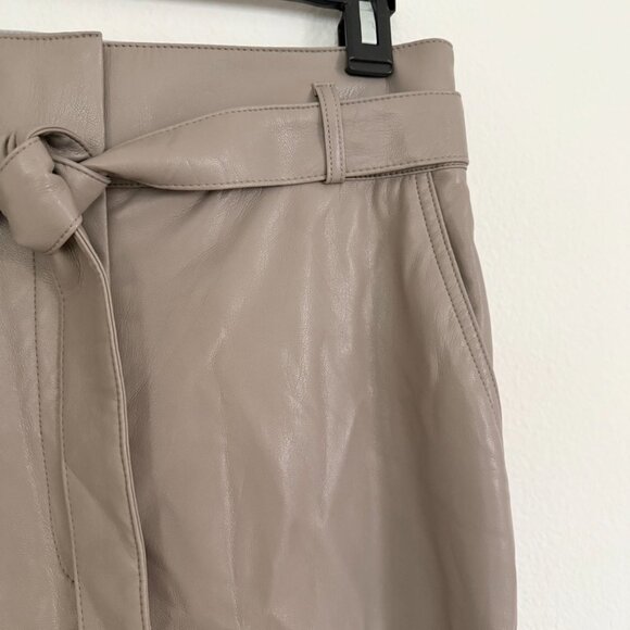 NWT Aritzia Babaton Tie Waist Grey Vegan Leather Cropped Pants Size 8
